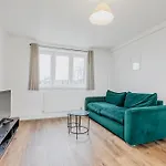 New Listing! Spacious 2Br, North London 2Min To St