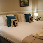 Georgian House Hotel