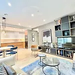 Modern 3 Beds Apartment In Aldgate East