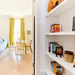 Stylish 3Br Home With Private Patio In Maida Vale