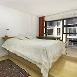 Modern Duplex In Central London