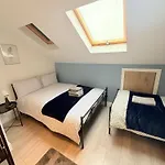 Tottenham En Suites Guest Rooms