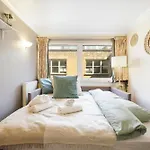 Luxury 2Br - Steps From Oxford Circus & Soho