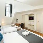 Greenwich Family Stay
