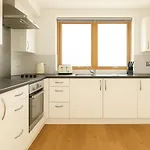 Modern & Quiet Islington Apartment Near King\'S Cross