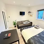15 Min To Central London Guest Suites 22