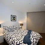 Two Bedroom Flat-Heart Of London