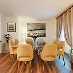 Park Lane Apartments/Shaw House