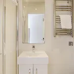 Apartment Near Harrods