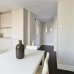 2 Bed Balcony Flat In Fulham