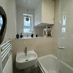 Lovely 1Bedroom Apartment For 6Ppl In Whitechapel, 1Min Away To Dlr Station