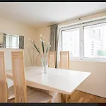 Canary Wharf Apartments