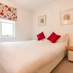 Notting Hill By Bridgestreet