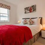 Notting Hill By Bridgestreet