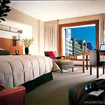 Four Seasons Canary Wharf