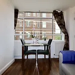 Nell Gwynn House Apartment 420