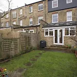 Veeve House Ashlone Road Putney