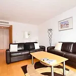 Morgan Lodge Apartments Belgrave Court