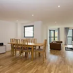 Spacious Flat With A Great View Of The Shard