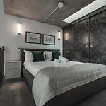 Soho Lofts By Aeria Apartments