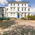 Guestready - Beautiful 2Br Home In Wimbledon Village Wparking