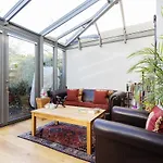 Veeve - Parliament Hill Townhouse