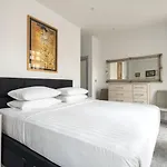 Maddox Street II By Onefinestay