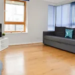 Oyo Home 140 Meridian Place