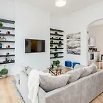 Bright & Spacious 4Beds Home - Kensington High Street-Olympia