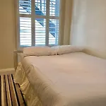 Pimlico Comfort Apartment