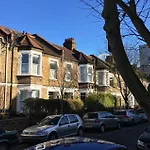 Bright And Elegant 2 Bedroom Flat, Near Notting Hill