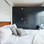 The Notting Hill Nook - Bright & Quiet 2Bdr Apartment