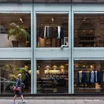 Donne Place By Onefinestay
