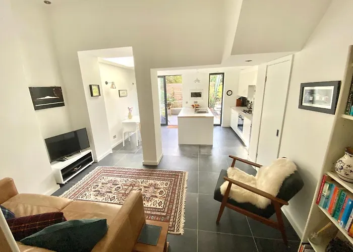 Stunning Apartment With Garden In The Heart Of Hackney, East London