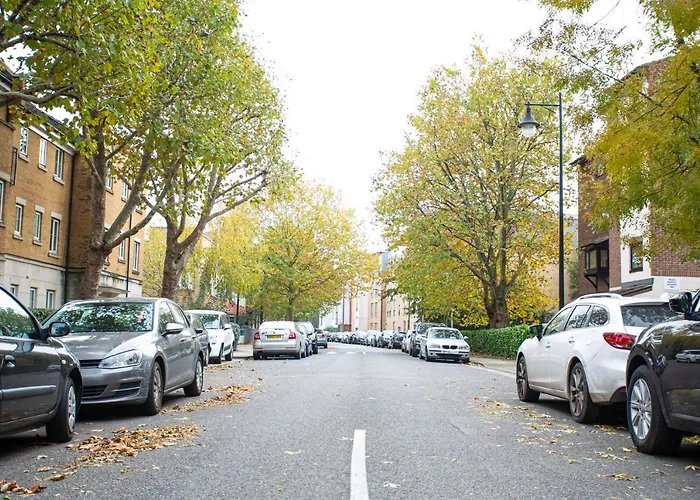 Modern Apartment Close To Central London