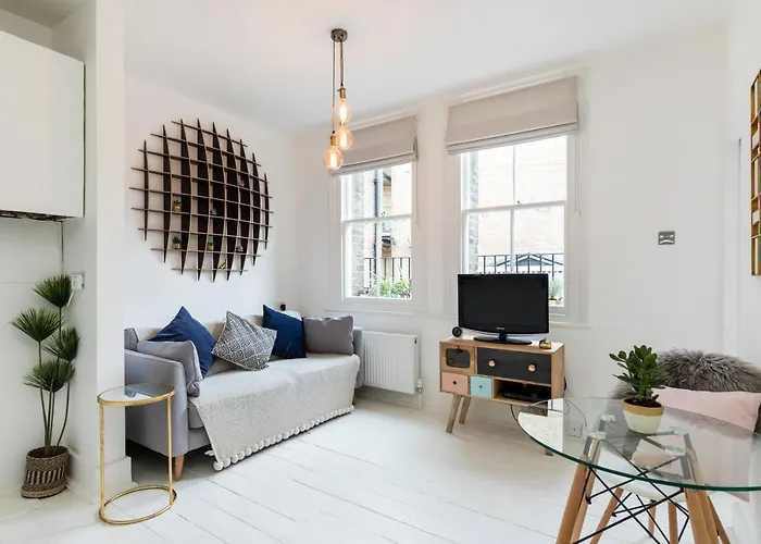 Chic Apt In Trendy Islington With Cafes, Restaurants & Angel Tube Station