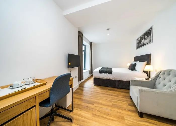 Greenwich Family Stay
