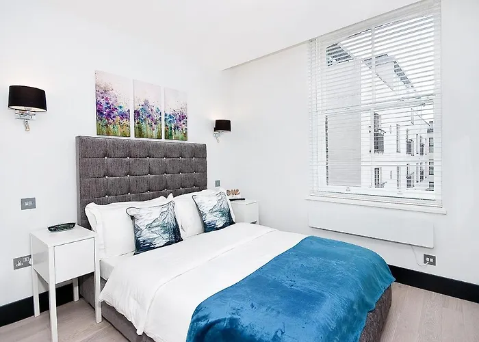 Heinze Flat 402 - One bedroom fourth floor flat