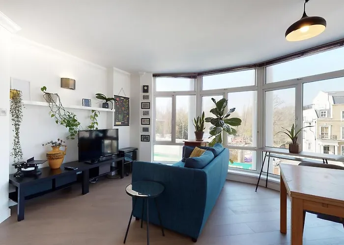 Spacious 1Bed Flat In Stoke Newington
