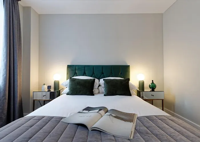 The Residen - Fitzrovia, Oxford Street