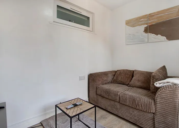 Cozy 1-Bed Apartment Close To Lcy & Excel