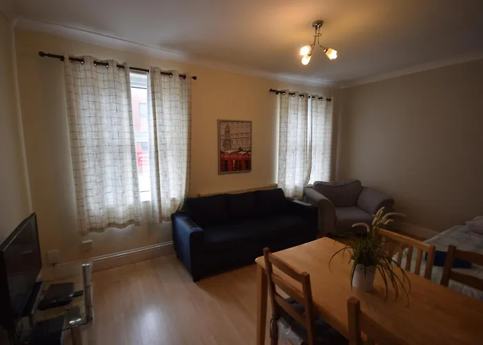Two Bedroom Flat St Andrews Road