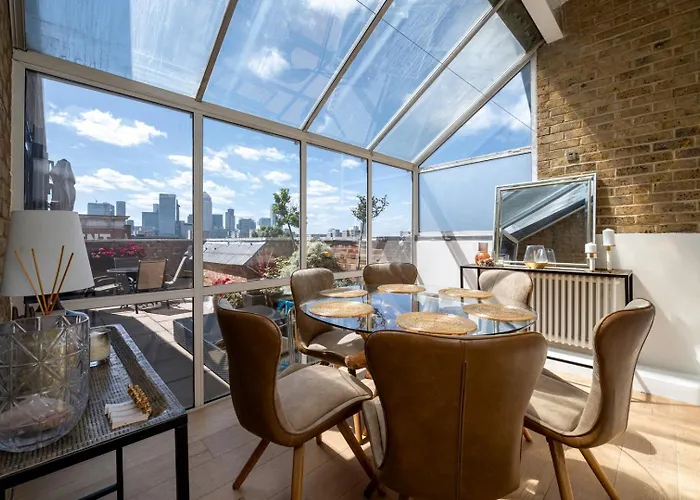 Guestready-Trendy Penthouse With Terrace In London