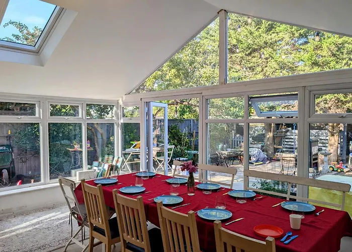 3Bedrooms House Sleeps10 Garden&Parking Ably Stays