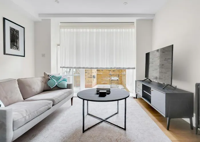 Soho Elegance - Central London Retreat