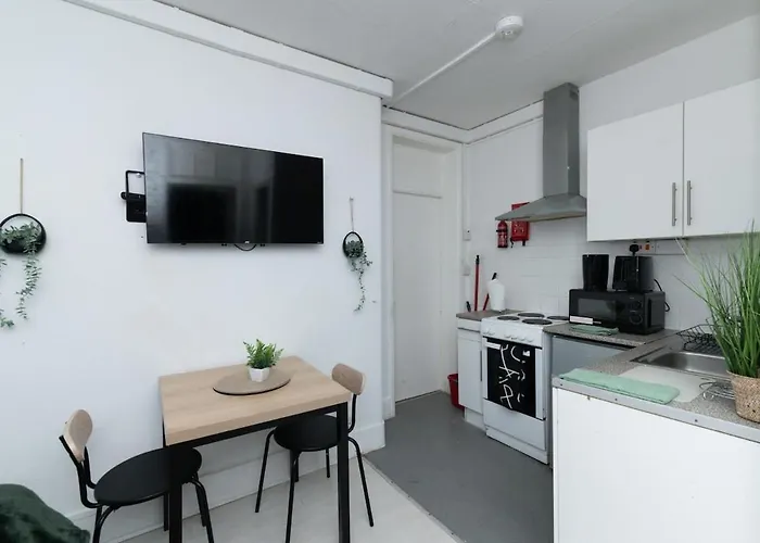 Tranquil 2Br In Paddington