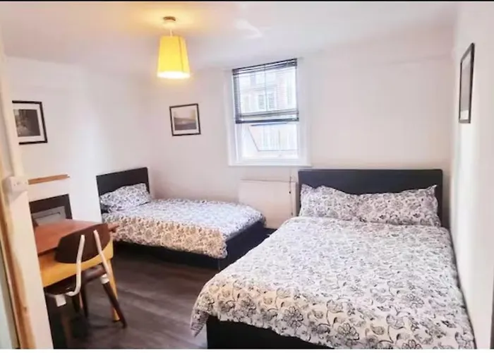 Triple Room In Vauxhall - 5