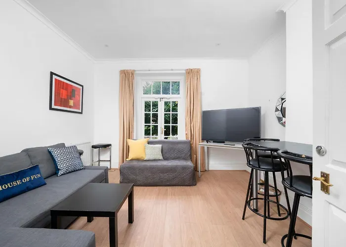 Boujee 2Bed By Excel Exhibition Centre With Free Parking