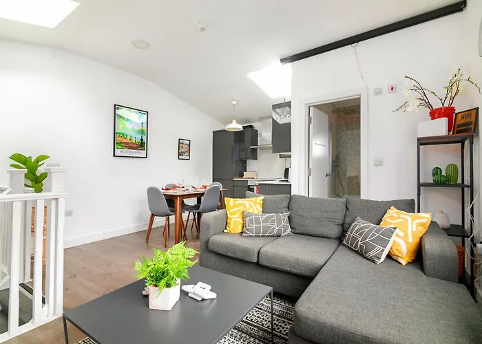 Shoreditch Hoxton London City 3 Bed 2 Bath