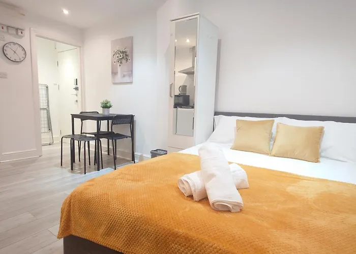 Comfort Camden Studio Apartments